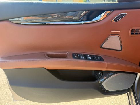 Used 2016 Maserati Quattroporte S RWD image 9