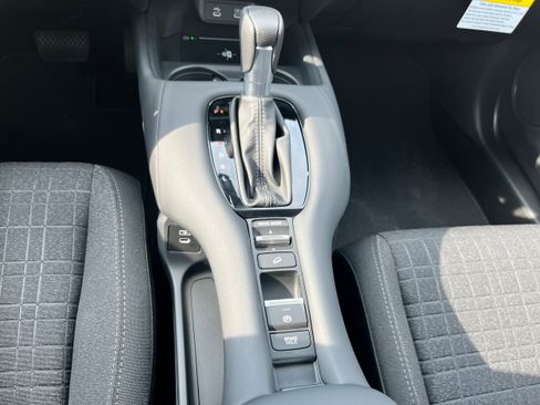 New 2027 Honda HR-V LX image 15