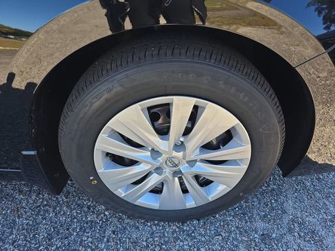 New 2025 Nissan Sentra S image 12