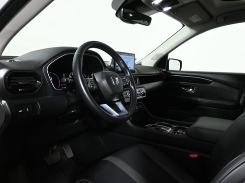 Used 2023 Honda Pilot Touring image 15