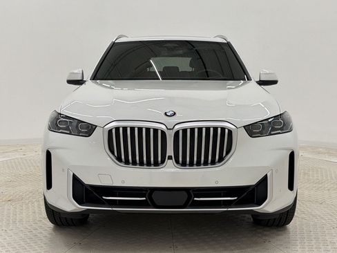 Certified 2024 BMW X5 xDrive40i w/ Premium Package AWD/4WD image 6