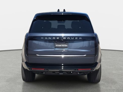 New 2026 Land Rover Range Rover Long Wheelbase SE image 6