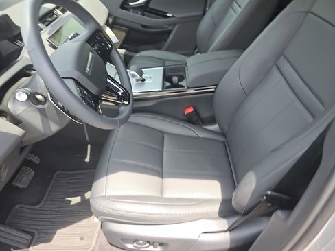 Certified 2025 Land Rover Range Rover Evoque S image 23