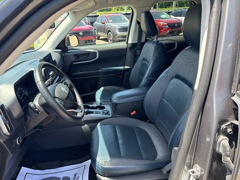Used 2022 Ford Bronco Sport Outer Banks w/ Tech Package AWD/4WD image 13