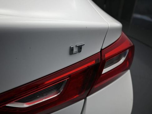 Used 2024 Chevrolet Malibu LT FWD image 37