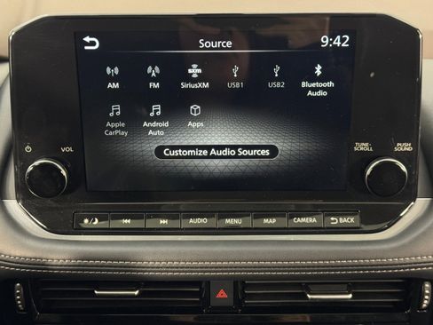 Used 2023 Nissan Rogue SL w/ SL Premium Package image 24