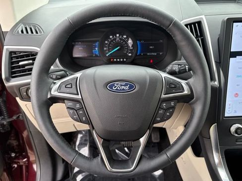 Certified 2024 Ford Edge Titanium AWD/4WD image 14