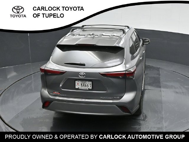 Used 2025 Toyota Highlander Platinum AWD/4WD image 48
