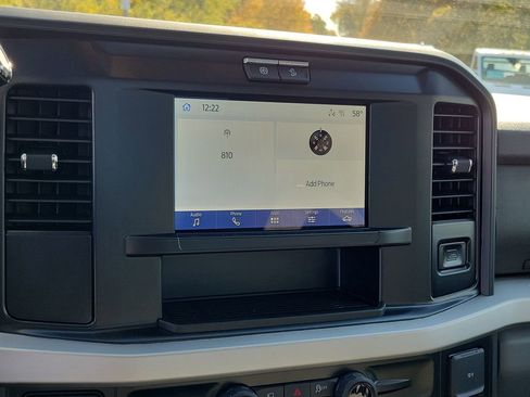 New 2026 Ford F450 XLT w/ 360-Degree Camera Package image 22