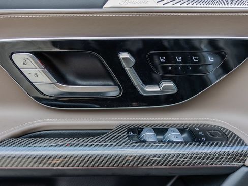 Used 2022 Mercedes-Benz SL 55 AMG 4MATIC image 18