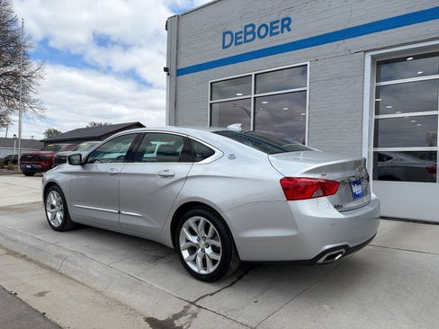 Used 2017 Chevrolet Impala Premier FWD image 3