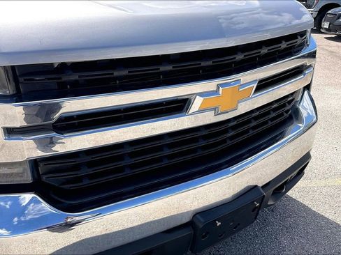 Used 2020 Chevrolet Silverado 1500 LT w/ Texas Edition AWD/4WD image 34