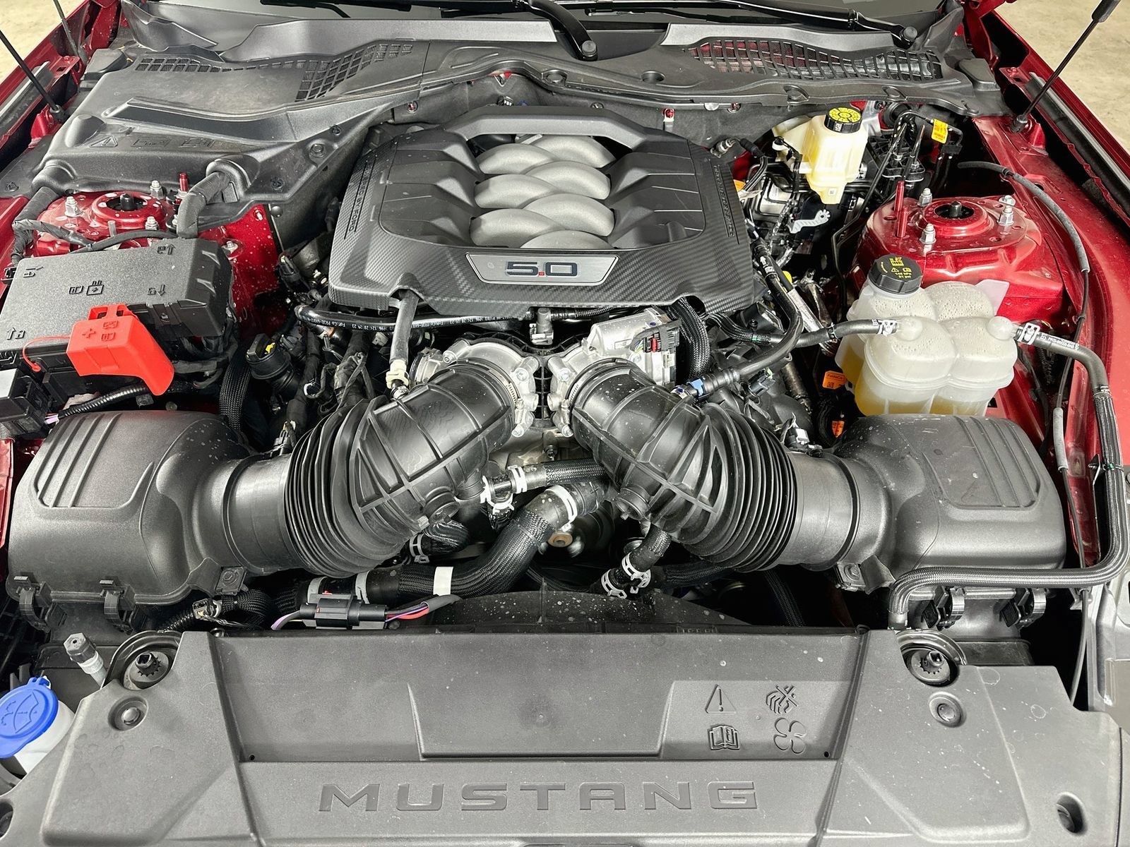 Used 2024 Ford Mustang GT Premium RWD image 13