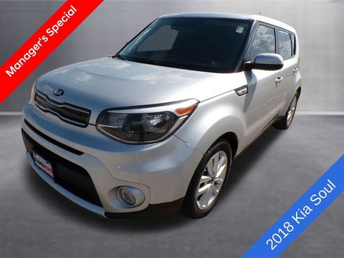 Used 2018 Kia Soul + image 1