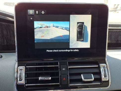 Used 2021 Lincoln Navigator Reserve w/ Luxury Package AWD/4WD image 22