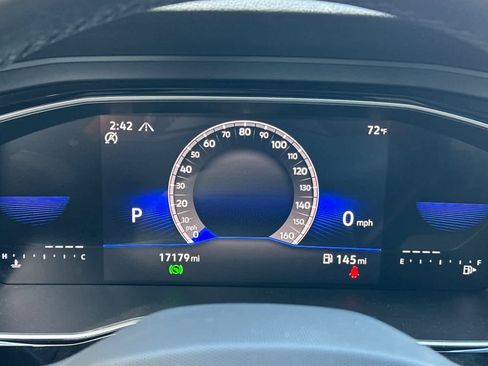 Used 2024 Volkswagen Jetta Sport image 21