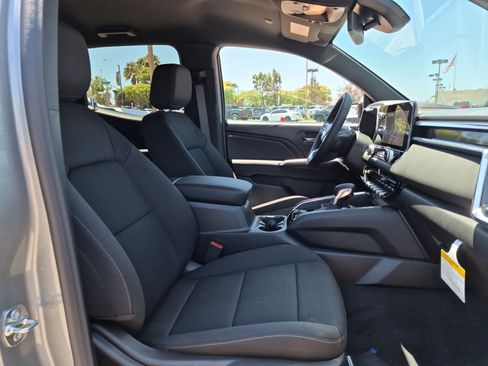New 2026 GMC Canyon Elevation w/ Convenience Package RWD image 29
