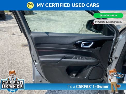 Used 2023 Jeep Compass Trailhawk AWD/4WD image 11