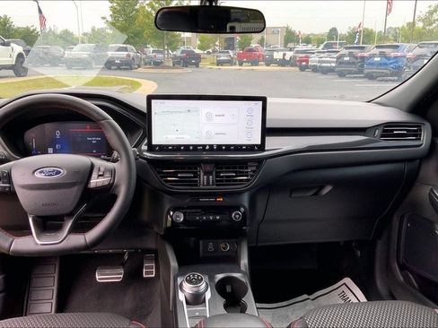 Used 2024 Ford Escape ST-Line w/ Equipment Group 301A FWD image 10