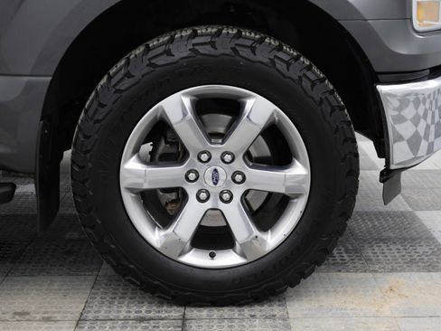 Used 2015 Ford F150 XLT w/ Equipment Group 301A Mid AWD/4WD image 12
