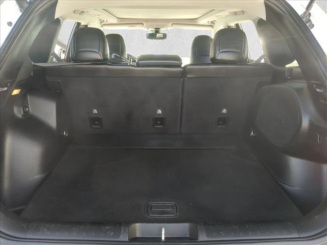 Used 2019 Jeep Cherokee Limited AWD/4WD image 26