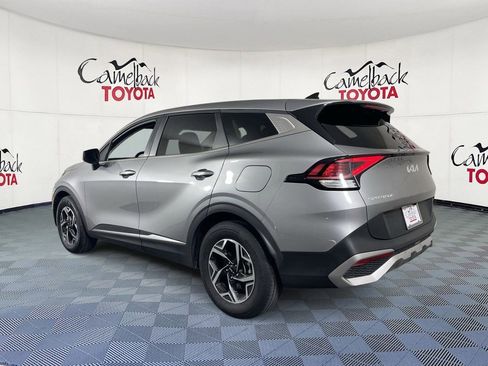 Used 2025 Kia Sportage LX image 5