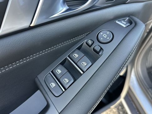 New 2026 BMW X5 xDrive40i image 17