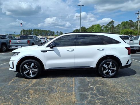 Used 2022 Kia Sorento EX w/ Panoramic Sunroof Package image 1