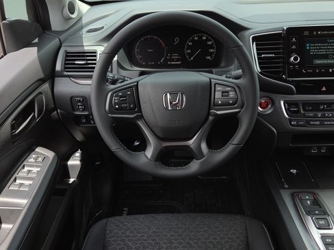 New 2026 Honda Ridgeline Sport image 12