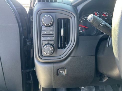 New 2026 Chevrolet Silverado 1500 Custom image 4