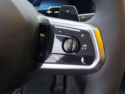 New 2026 BMW 540i xDrive w/ Executive Package image 23