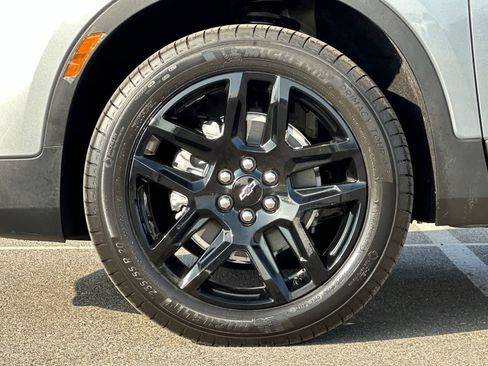 New 2026 Chevrolet Blazer LT w/ Convenience Package image 32