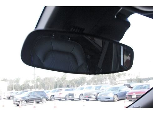 Used 2025 Buick Envista Sport Touring w/ Experience Buick Package FWD image 23