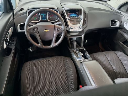 Used 2017 Chevrolet Equinox LS image 17