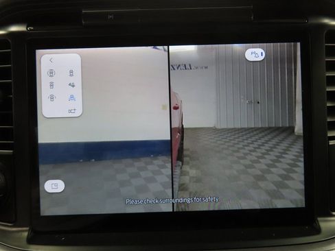 Used 2025 Ford F150 XLT w/ Equipment Group 302A MID image 17