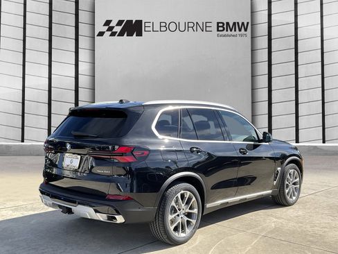 New 2026 BMW X5 xDrive40i w/ Climate Comfort Package image 4