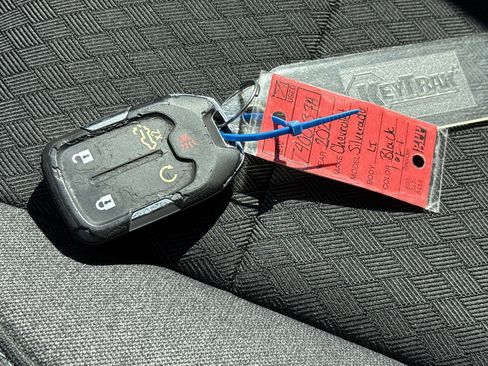 Used 2021 Chevrolet Silverado 1500 LT Trail Boss w/ Convenience Package II image 36