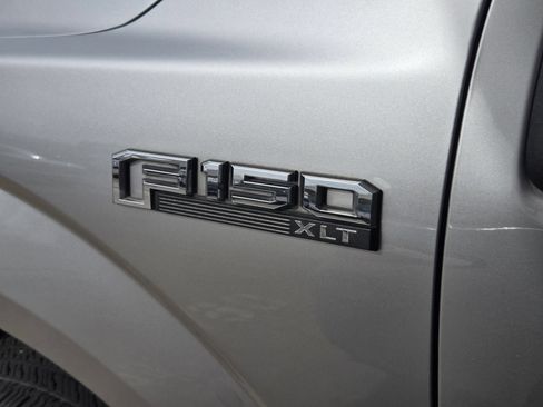 Used 2020 Ford F150 XLT w/ Equipment Group 301A Mid RWD image 5