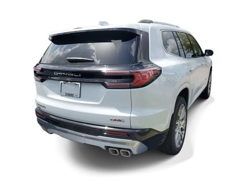 New 2026 GMC Acadia Denali w/ Super Cruise Package FWD image 5