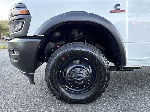 New 2026 RAM 3500 Tradesman image 10