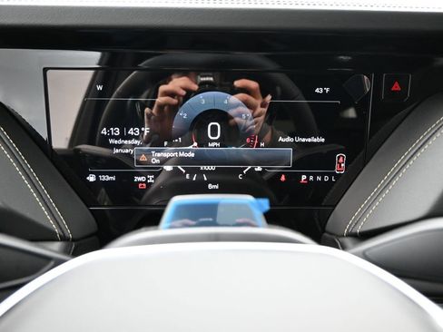 New 2026 GMC Yukon Elevation w/ Elevation Premium Package image 14