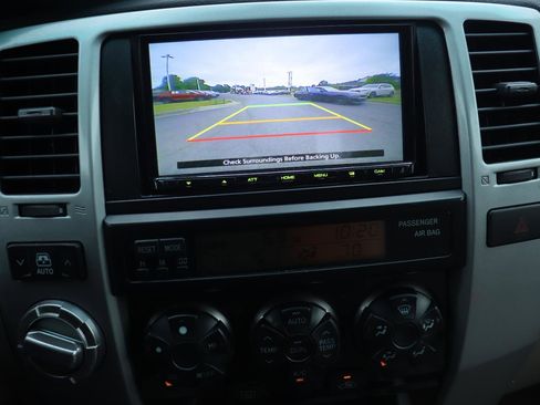 Used 2008 Toyota 4Runner Limited AWD/4WD image 26