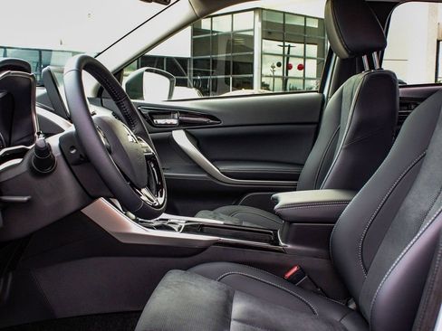 New 2026 Mitsubishi Eclipse Cross SE AWD/4WD image 32