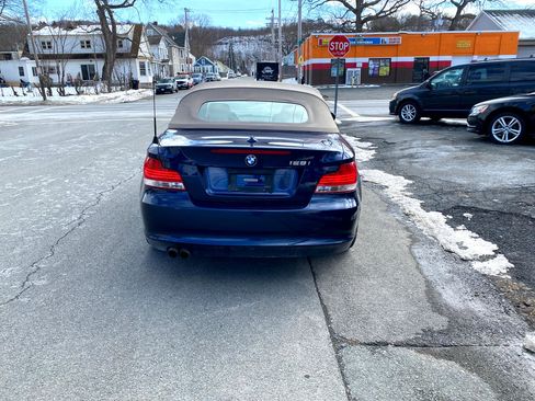 Used 2010 BMW 128i Convertible w/ Premium Pkg image 6