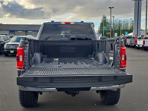 Used 2022 Ford F150 XLT w/ Equipment Group 301A Mid image 9