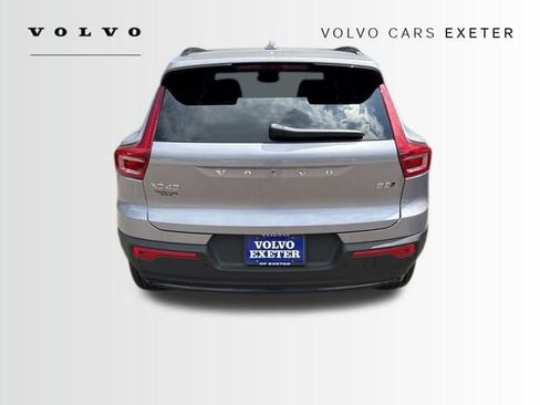 New 2026 Volvo XC40 B5 Plus w/ Protection Package Premier AWD/4WD image 15