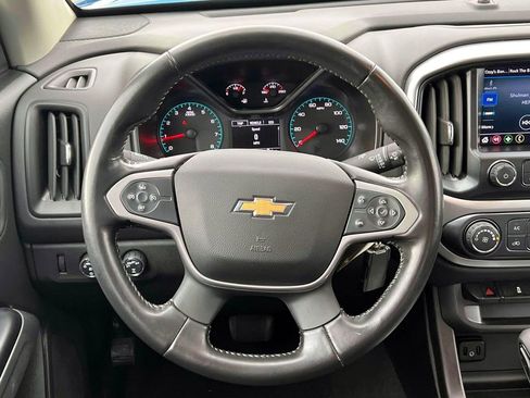 Used 2022 Chevrolet Colorado LT w/ LT Convenience Package image 13