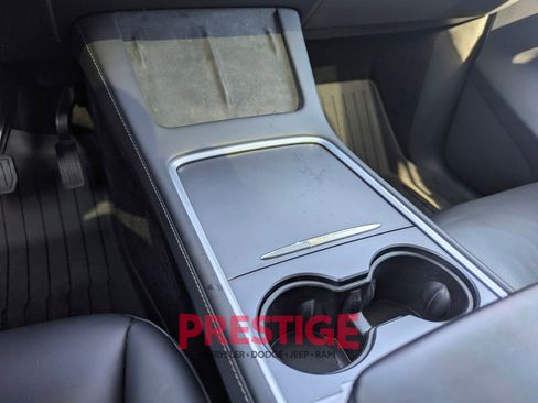 Used 2023 Tesla Model Y Long Range image 25