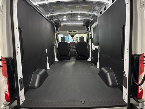 New 2026 Ford Transit 250 148 Medium Roof Extended AWD w/ Load Area Protection Package image 26