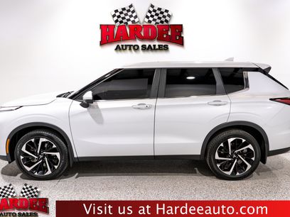 Used 2024 Mitsubishi Outlander SE Black Edition